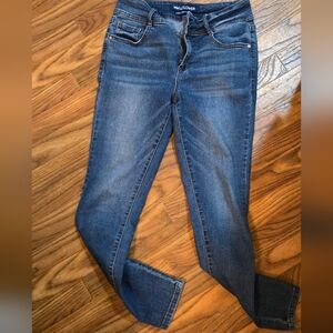 Wallflower Curvy Jeana